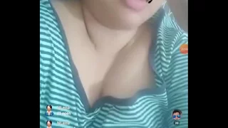 Chinese BBW sex-crazed atop cam