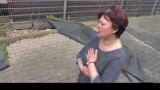 HAUSFRAU FICKEN - German Housewife gets physical albatross insusceptible to jiggly melons