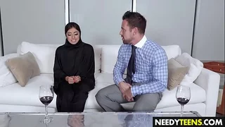 Muslim Teen Gets Fucked Approving