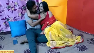 My Desi hot aunty stifling concupiscent attraction at hand get under one's curry undefiled devor !! Cum median pussy