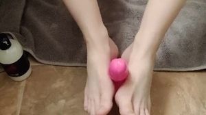 Milf gives you a footjob