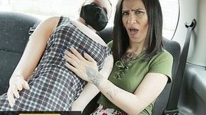 Orgy lady witnesses Cabbie Cheat with dark-haired tattoo stunner