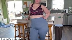 Alice Explains that BBW is always best You're BoyFriend won't sleep with you because you are too skinny V81