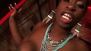 Melvina Raquel is a cougar plowed by Tony James' pipe